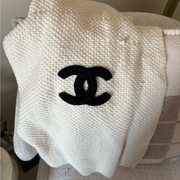 Chanel Cream Knit Scarf with CC Logo